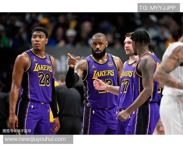 美媒发布新赛季季前实力榜雷霆掘金尼克斯占据前三火箭紧随其后湖人位列第七