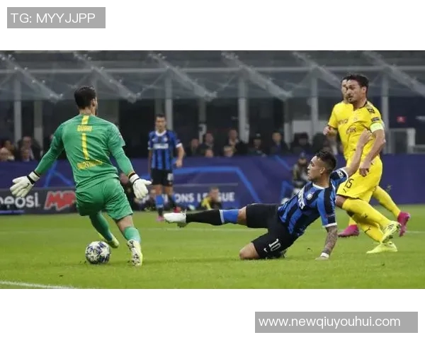 申花错失绝平良机吴曦精准挑传杨皓宇被解围蒋圣龙带球结束比赛