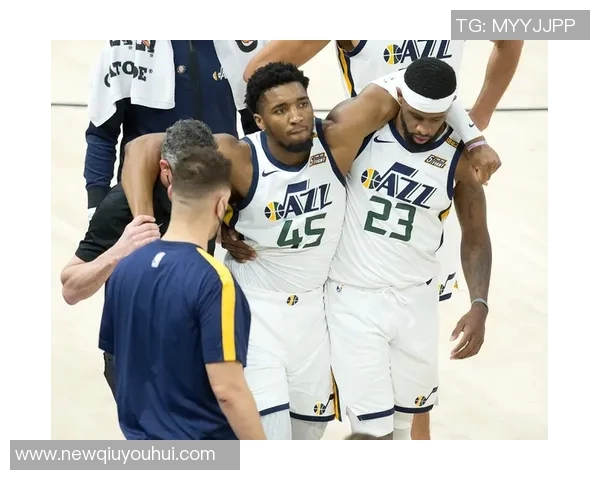 米切尔意外受伤被搀扶离场队内得分王身份岌岌可危