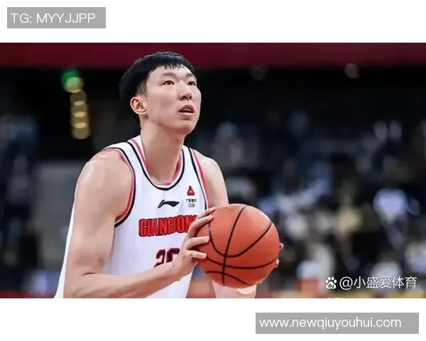 周琦半场表现惊艳7分钟内高效拿下9分2板1断展现实力