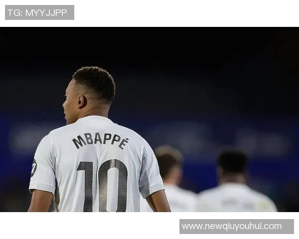 卡拉格展望2026年世界杯法国队夺冠姆巴佩获金球英格兰队挺进四强