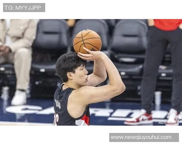 语言障碍不阻挡梦想杨瀚森需加强训练提升三分命中率