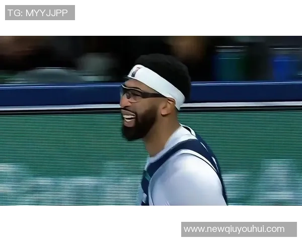 浓眉评价弗拉格首场比赛表现称紧张情绪正常相信他会克服困难