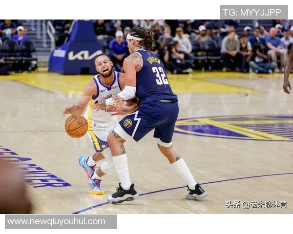 勇士半场比赛状态低迷仅得4分库里缺阵让球队陷入困境