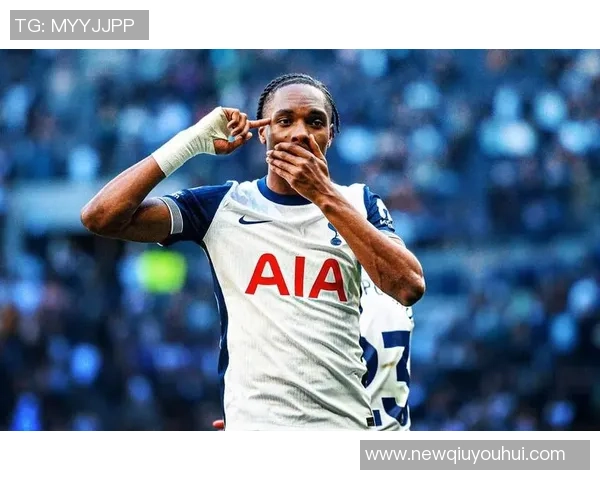 热刺前锋特尔受罗马和黄潜青睐球员愿意离队但热刺希望留人